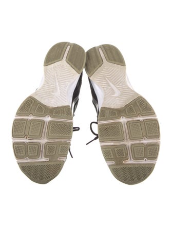 Nike Printed Mesh Accents Athletic Sneakers