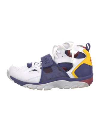 Nike Leather Colorblock Pattern Sneakers