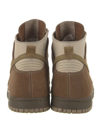 Nike Leather Colorblock Pattern Sneakers