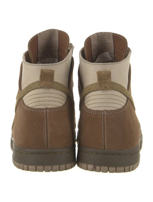 Nike Leather Colorblock Pattern Sneakers