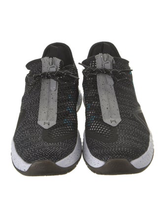 Nike Printed Mesh Accents Sneakers