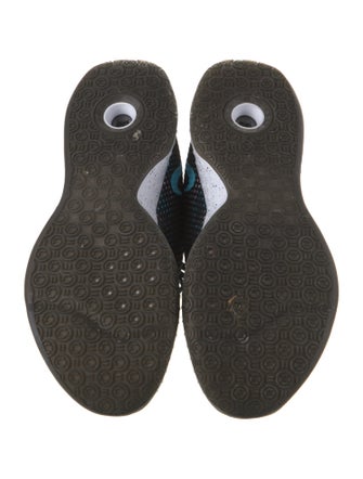 Nike Printed Mesh Accents Sneakers