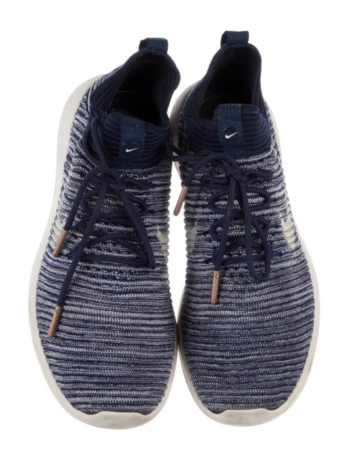 Nike Roshe 2 Flyknit Athletic Sneakers