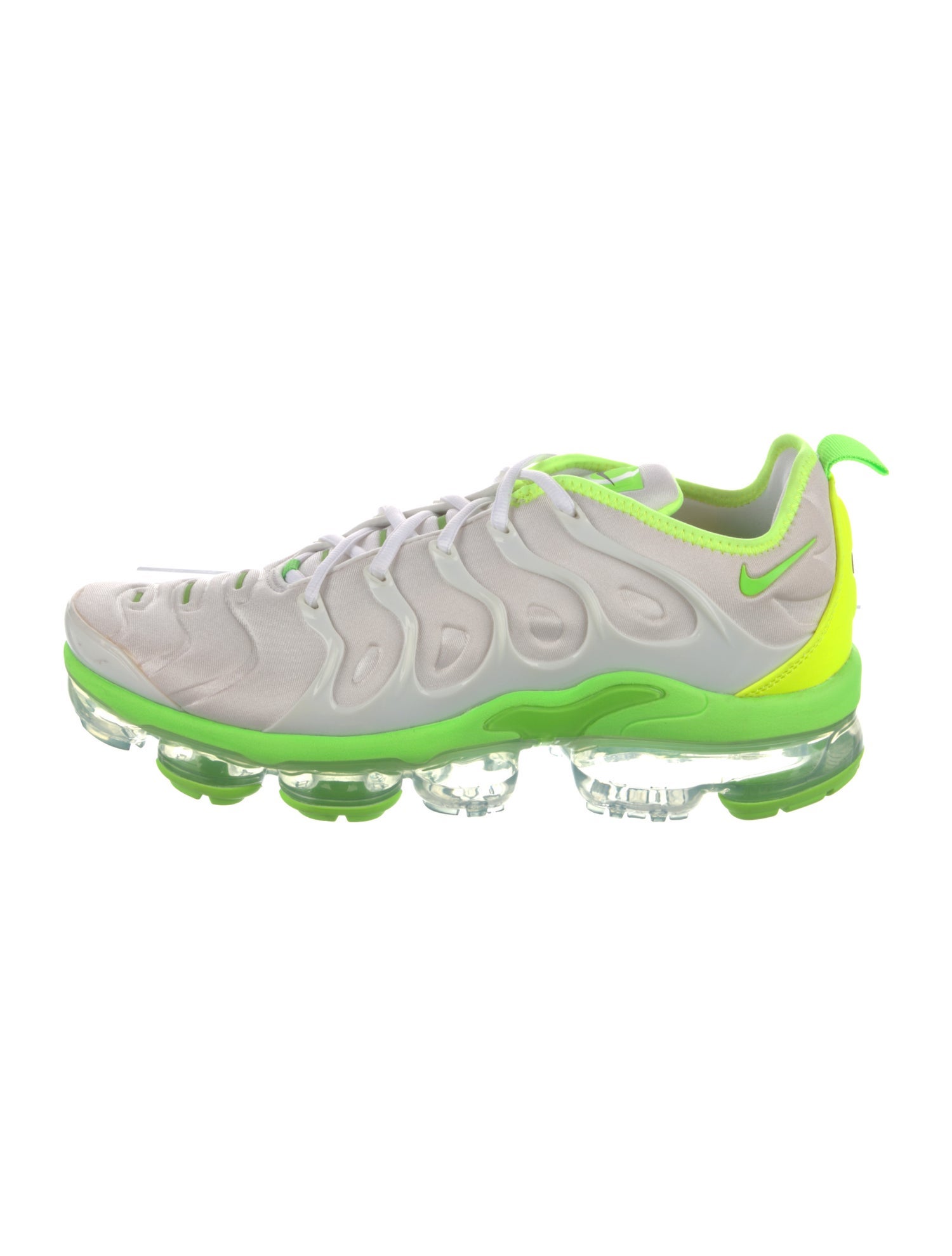 vapormax tennis ball