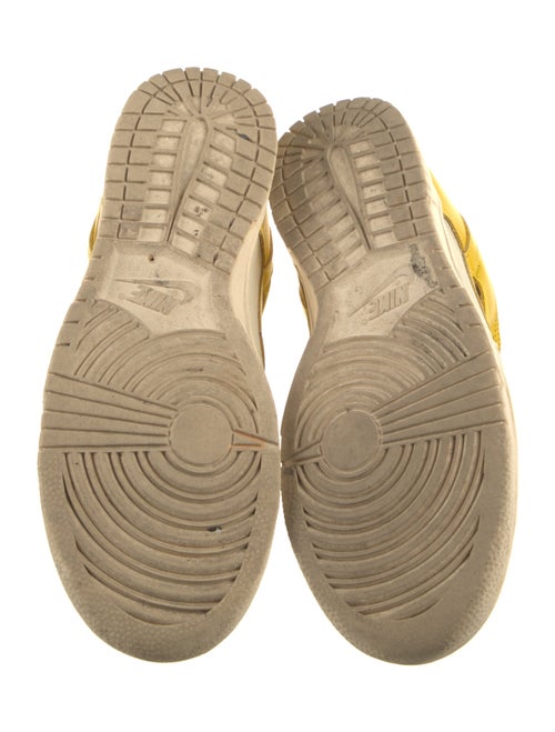 Nike Dunk Low LX Banana Sneakers