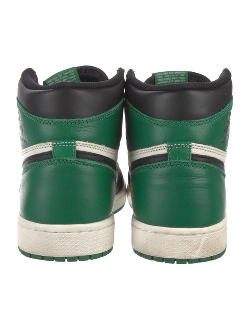 Nike Leather Colorblock Pattern Sneakers