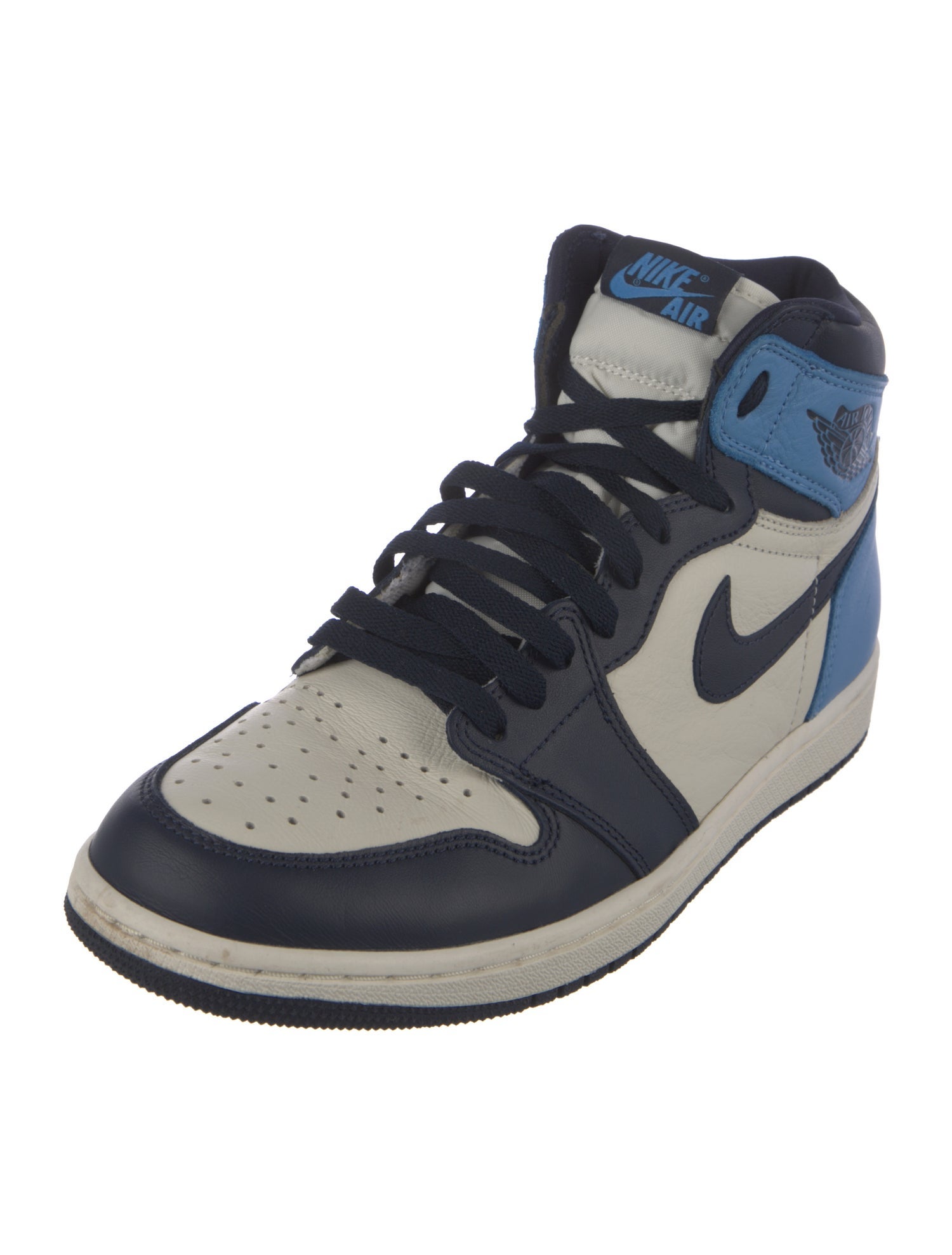 Nike Leather Colorblock Pattern Athletic Sneakers