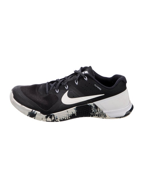 Nike Mesh Printed Athletic Sneakers