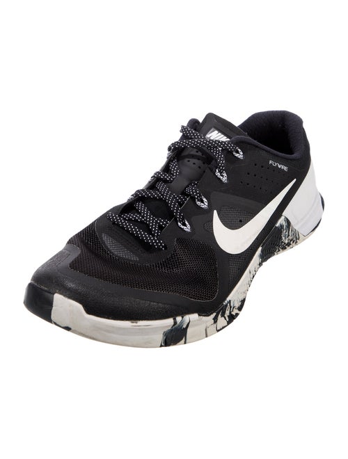 Nike Mesh Printed Athletic Sneakers