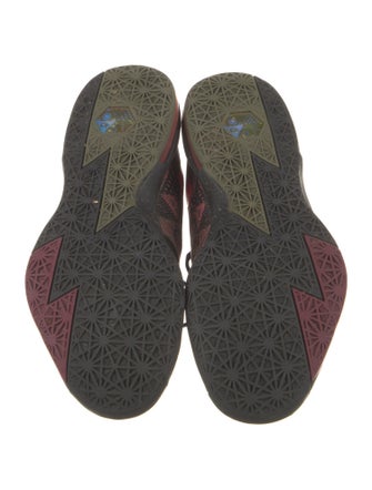 Nike Printed Sneakers