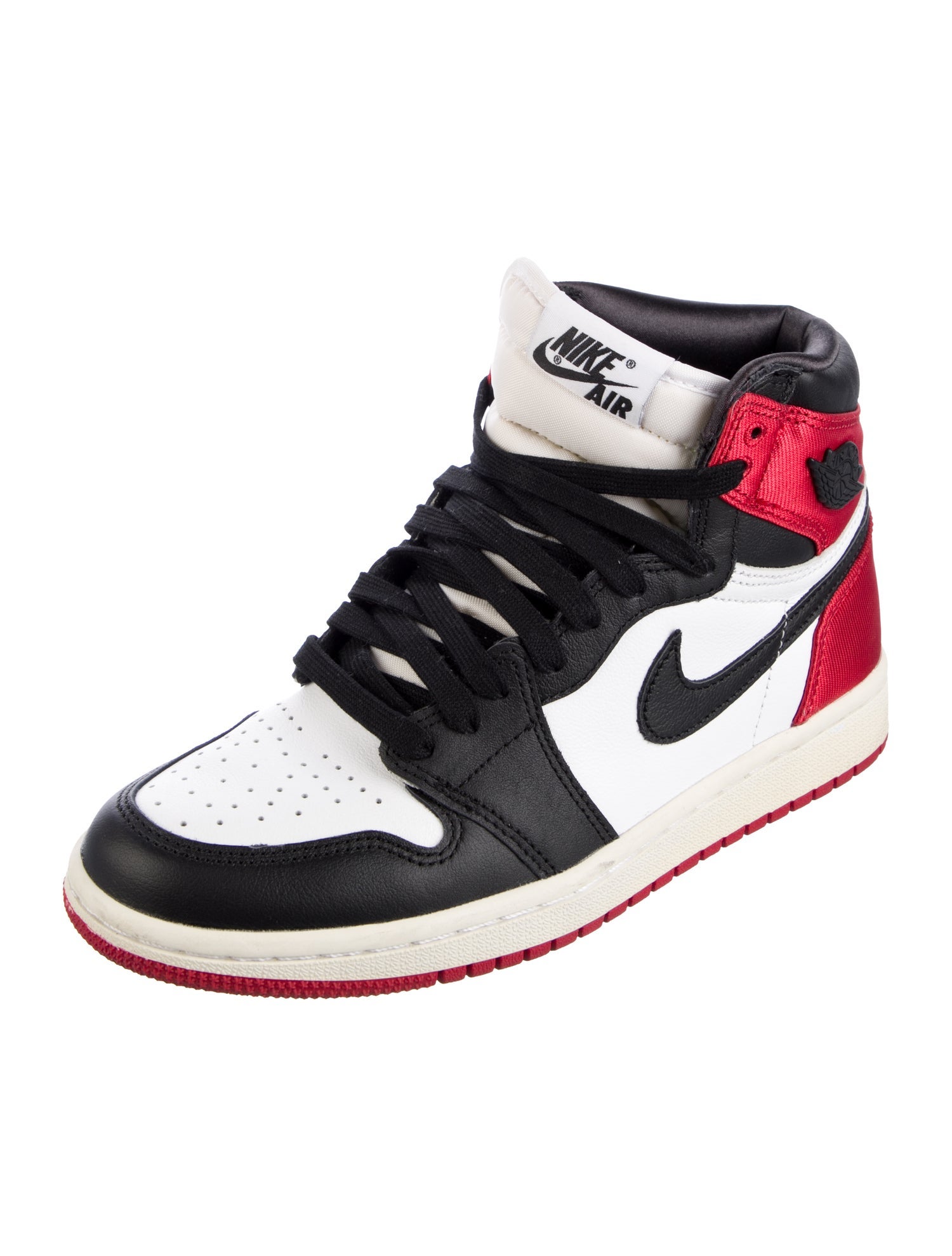 Nike Leather Colorblock Pattern Athletic Sneakers