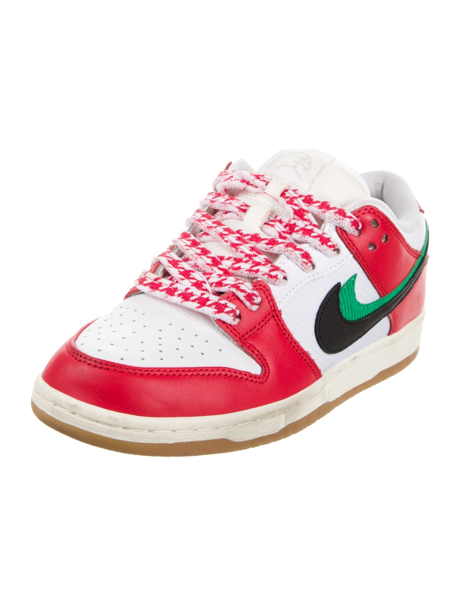 Nike SB Dunk Low 'Frame Skate Habibi' Sneakers