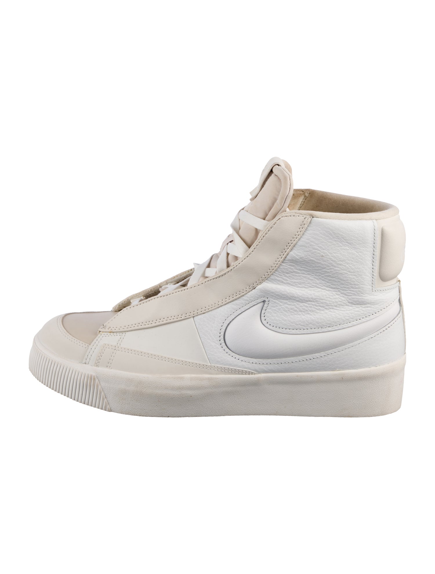 Nike Blazer Mid Victory Sneakers