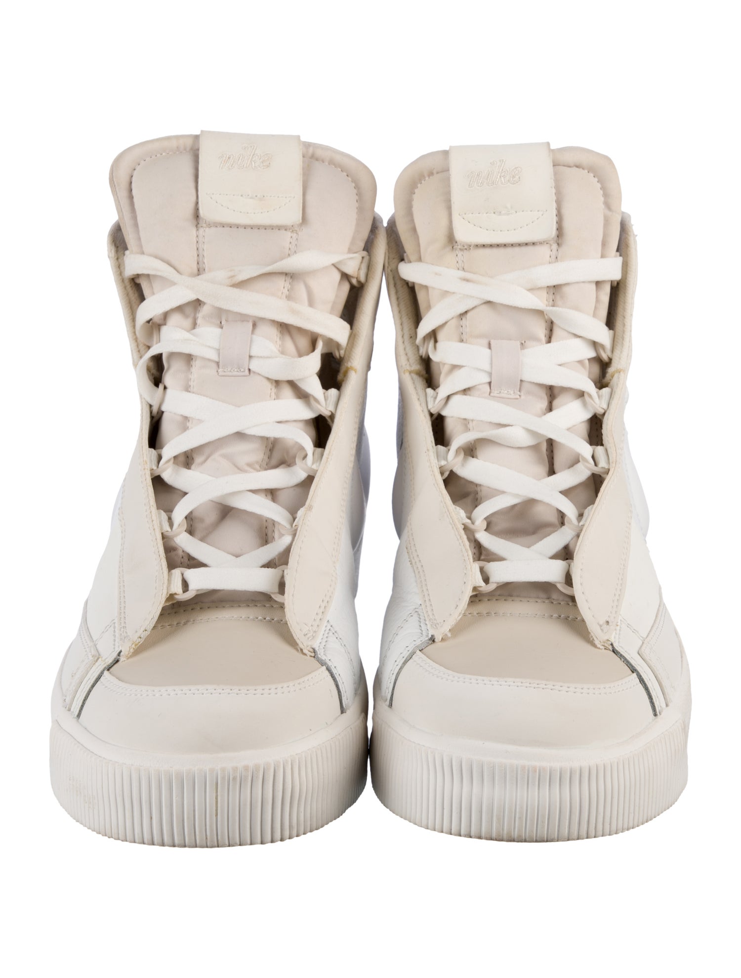 Nike Blazer Mid Victory Sneakers