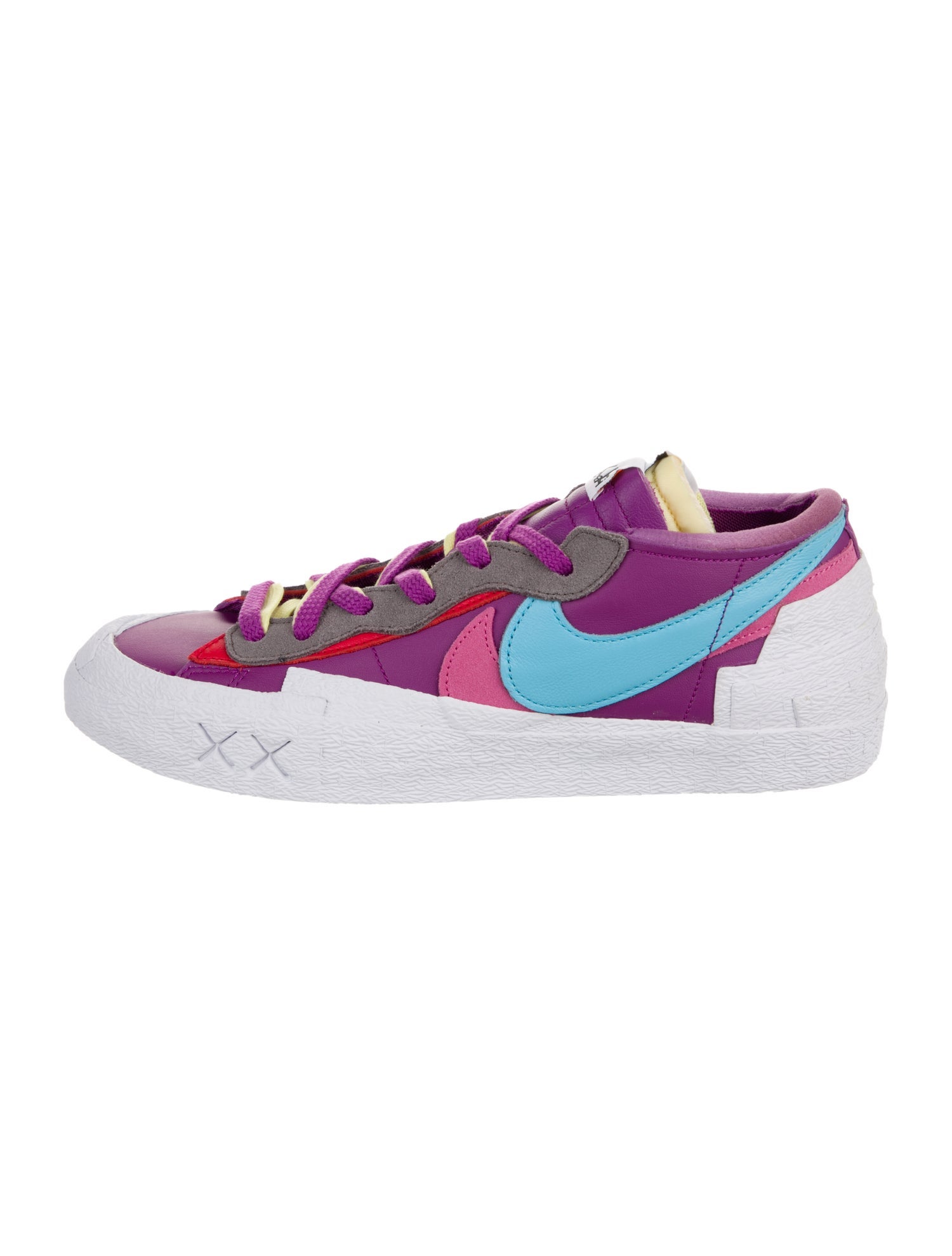 Nike Leather Colorblock Pattern Sneakers w/ Tags