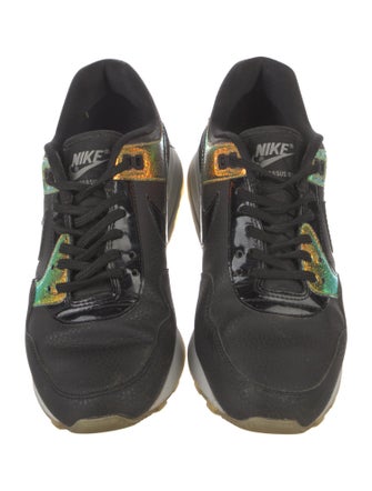 Nike Suede Colorblock Pattern Athletic Sneakers