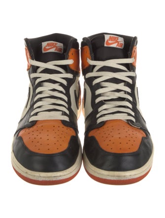 Nike Leather Colorblock Pattern Sneakers