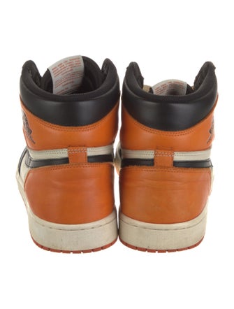 Nike Leather Colorblock Pattern Sneakers