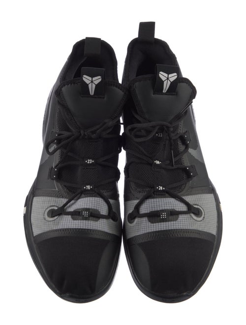 Nike Printed Sneakers