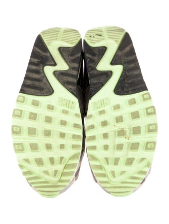 Nike Nike Air Max 90 Green Camo Athletic Sneakers