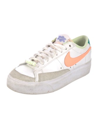 Nike Leather Colorblock Pattern Sneakers