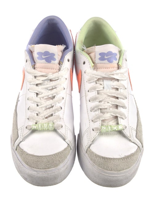 Nike Leather Colorblock Pattern Sneakers
