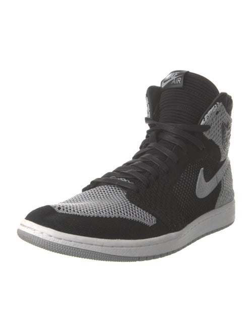 Nike Colorblock Pattern Sneakers