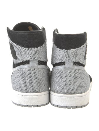 Nike Colorblock Pattern Sneakers