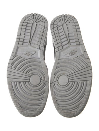 Nike Colorblock Pattern Sneakers