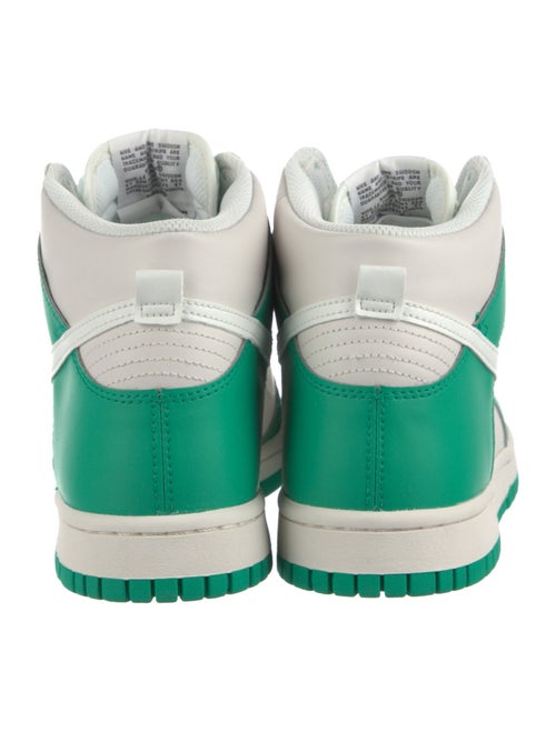 Nike Leather Colorblock Pattern Sneakers