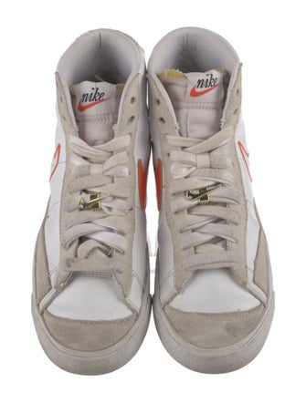 Nike Leather Colorblock Pattern Sneakers