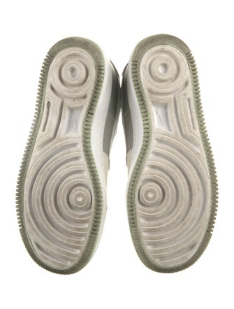 Nike Leather Colorblock Pattern Sneakers