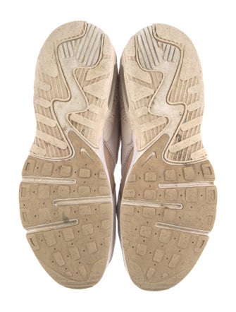 Nike Leather Colorblock Pattern Sneakers