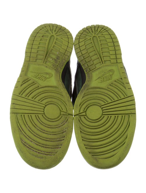 Nike x Concepts SB Dunk Low Green Lobster Sneakers