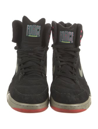 Nike Suede Colorblock Pattern Athletic Sneakers