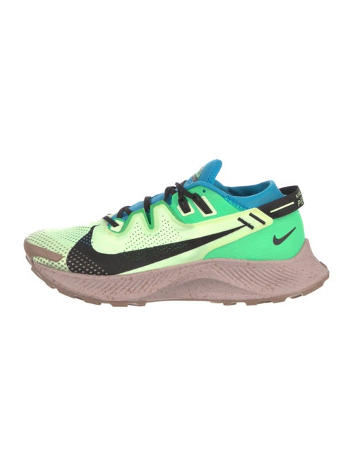 Nike Mesh Colorblock Pattern Athletic Sneakers