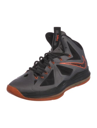 Nike Leather Colorblock Pattern Sneakers