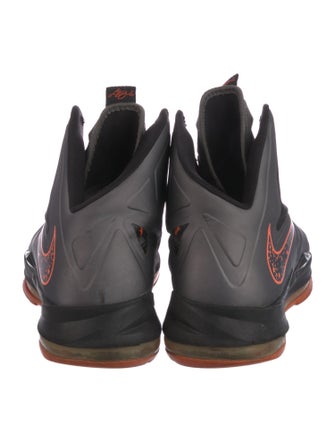 Nike Leather Colorblock Pattern Sneakers