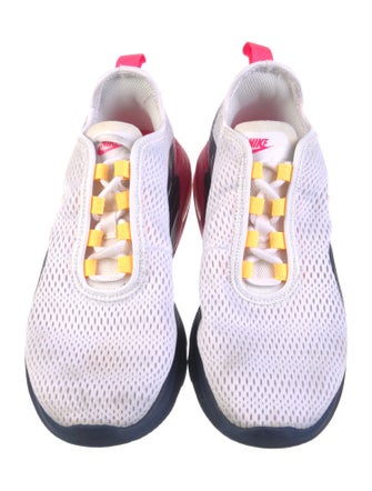 Nike Mesh Colorblock Pattern Athletic Sneakers
