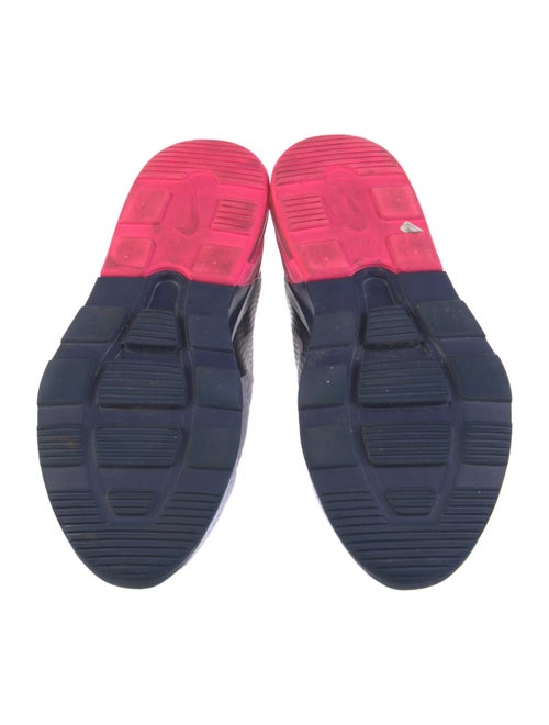 Nike Mesh Colorblock Pattern Athletic Sneakers