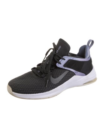 Nike Mesh Mesh Accents Athletic Sneakers