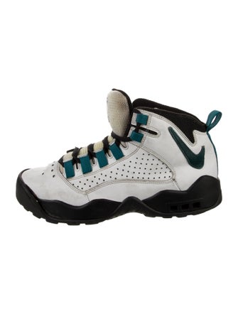 Nike Mesh Colorblock Pattern Sneakers