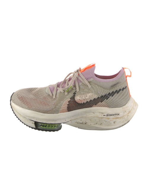 Nike Mesh Patterned Sneakers