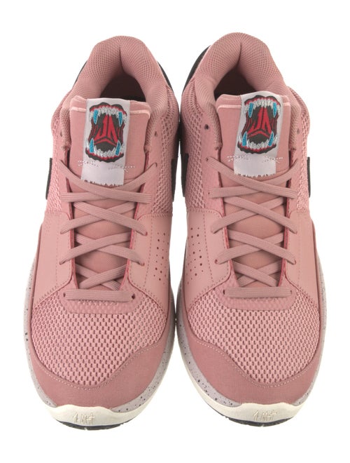 Nike Mesh Colorblock Pattern Sneakers