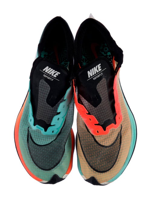 Nike Mesh Colorblock Pattern Athletic Sneakers