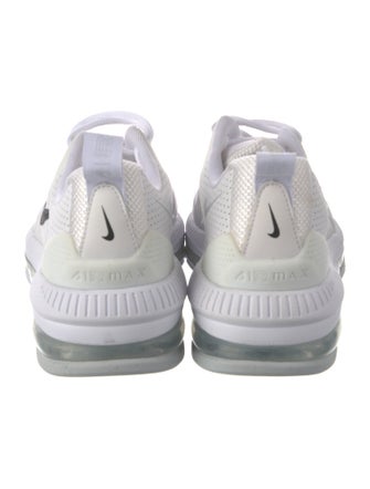 Nike Mesh Graphic Print Sneakers