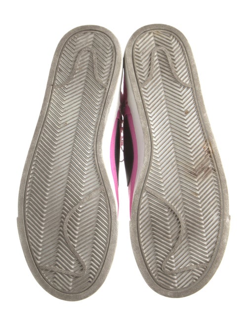 Nike Canvas Sneakers