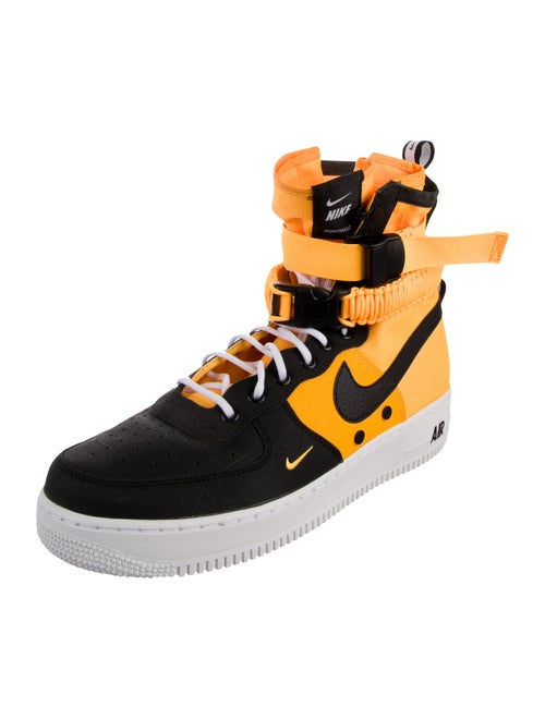 Nike Canvas Colorblock Pattern Sneakers