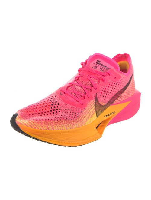 Nike Mesh Printed Athletic Sneakers