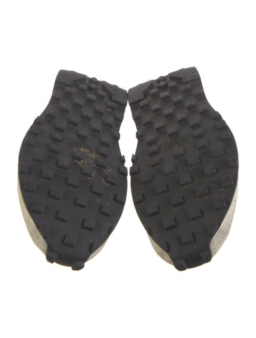 Nike Mesh Colorblock Pattern Athletic Sneakers